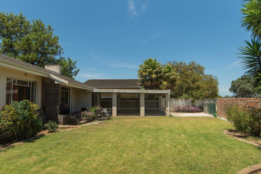 3 Bedroom Property for Sale in Rowallan Park Eastern Cape